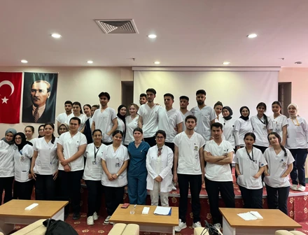 Hemşirelik Esasları Dersi Uygulaması